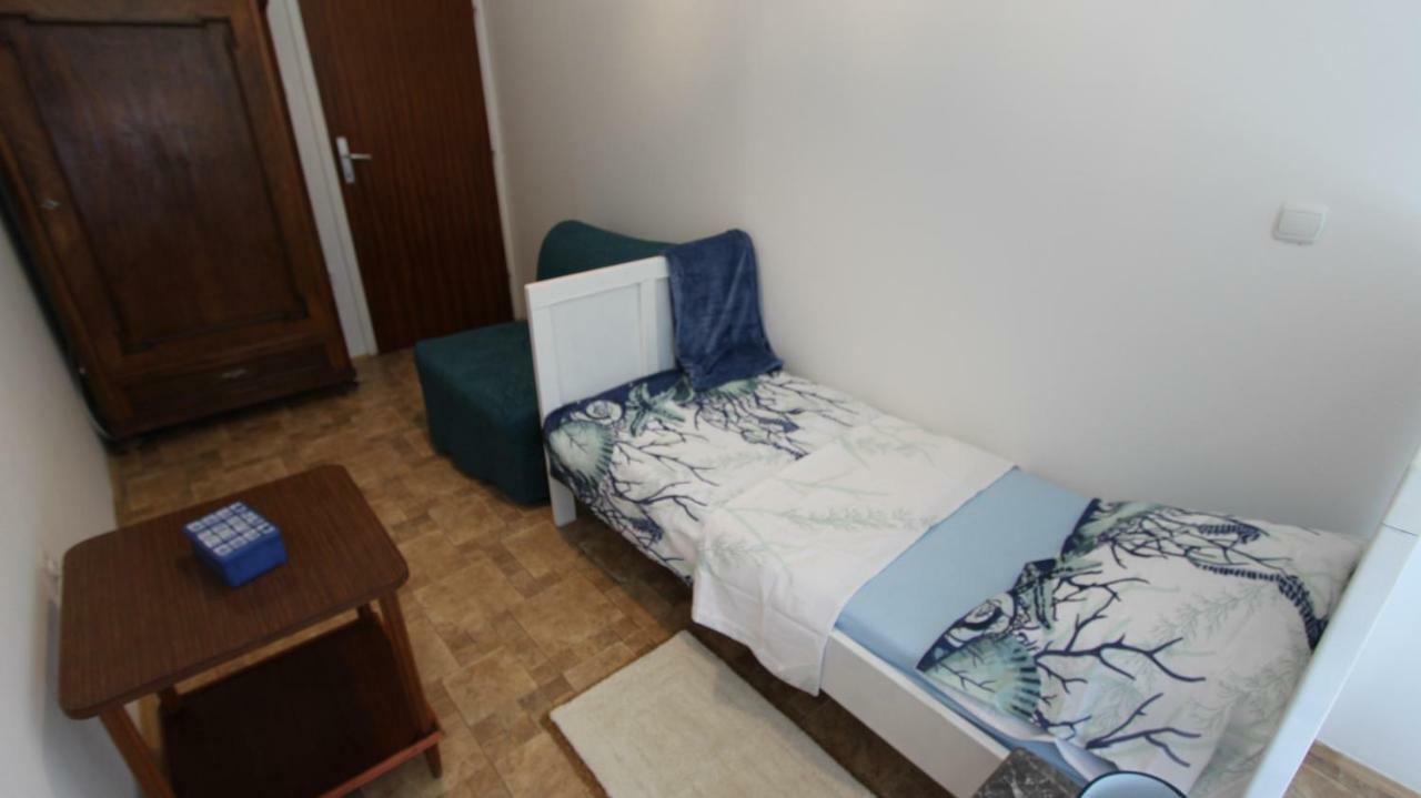 Apartment Palazzo Sare Vrbnik  Buitenkant foto